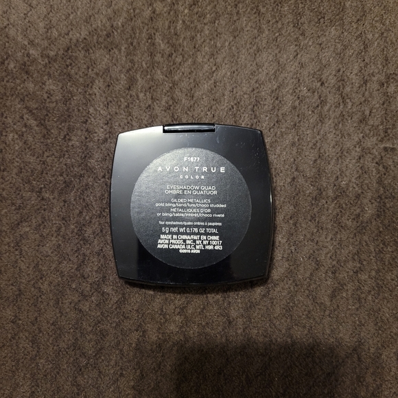 Avon eyeshadow quad - Picture 4 of 5